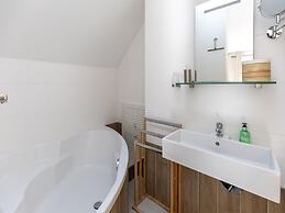 Holiday Apartment in Feld am See in Carinthia