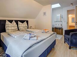 Holiday Apartment in Feld am See in Carinthia