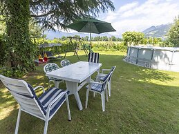 Holiday Apartment With Pool