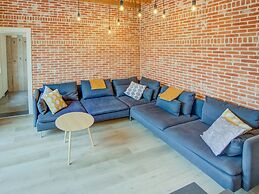 Lush Holiday Home in Vlaanderen With Private Pool