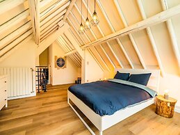 Lush Holiday Home in Vlaanderen With Private Pool