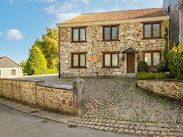 Stunning Holiday Home in Theux