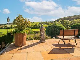 Stunning Holiday Home in Theux