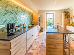 Stunning Holiday Home in Theux