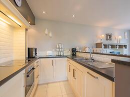 Inviting Holiday Home in Nieuwpoort With Garden