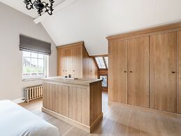 Alken Farm Stay With Terrace