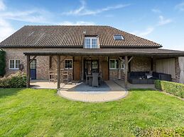 Convivial Holiday Home in Alken With Garden and Terrace