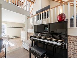 Alken Farm Stay With Terrace