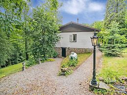 Holiday Home in Ferrieres With a Garden