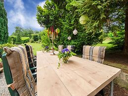 Holiday Home in Ferrieres With a Garden