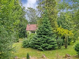 Holiday Home in Ferrieres With a Garden