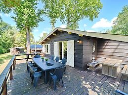 Beautiful Chalet With a Large Garden