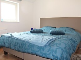 Luxury Holiday Home in Marchin With Wellness