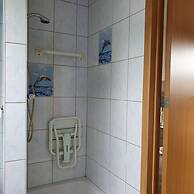 Luxury Holiday Home in Marchin With Wellness