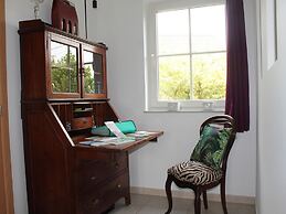 Luxury Holiday Home in Marchin With Wellness