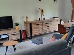 Cosy Chalet Near Durbuy in Nature