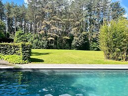 Farmhouse in Eindhout With Pool