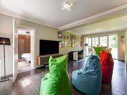 Renovated Farm With Heated Pool