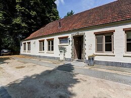 Renovated Farm With Heated Pool