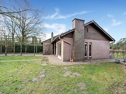 Merksplas Villa With Terrace