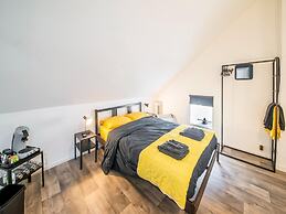 Cozy Holiday Home in La Reid With a Whirlpool