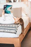 Almyra Oia Suites