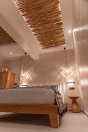 Almyra Oia Suites