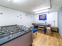 Holiday Home With Terrace and Jacuzzi in Vielsalm