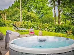 Holiday Home in Ferrieres With Garden