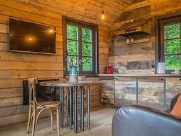 Holiday Home in Ferrieres With Garden