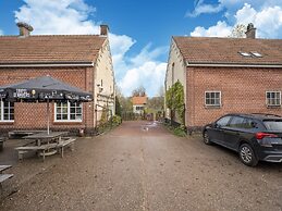 Apartment in Wortel Hoogstraten With Garden