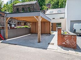 Holiday Home in Marchin With a Jacuzzi