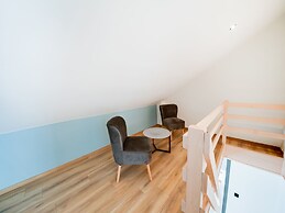 Comfort Near Historic Huy