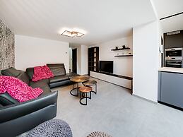 Comfort Near Historic Huy