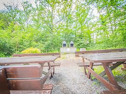 Ardennes Chalet Near Somme-leuze With Terrace