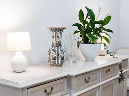 Cozy Chalet With Garden