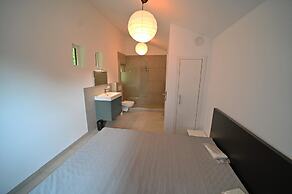 Comfortable Bungalow Near Lake Rabais