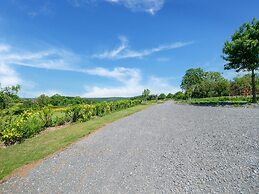 Holiday Home in Bievre With Garden