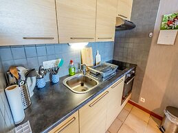 Studio in Ostend With Stunning Sea Views