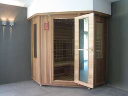 Holiday Home in Beernem With Shared Sauna