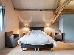 Beernem Countryside Home