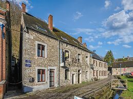 Cosy Holiday Home in Hastiere With a Terrace
