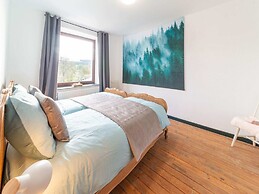 Farmhouse Kalys in Vielsalm With 180° View of the Forest