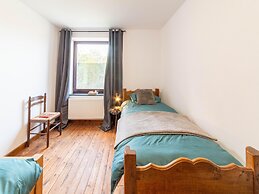 Farmhouse Kalys in Vielsalm With 180° View of the Forest