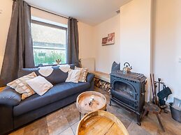 Farmhouse Kalys in Vielsalm With 180° View of the Forest