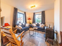 Farmhouse Kalys in Vielsalm With 180° View of the Forest