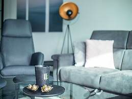 Cosy Apartment in Oostende With Private Terrace