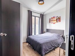 Cosy Apartment in Oostende With Private Terrace