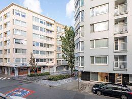 Cosy Apartment in Oostende With Private Terrace