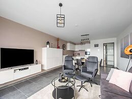 Cosy Apartment in Oostende With Private Terrace